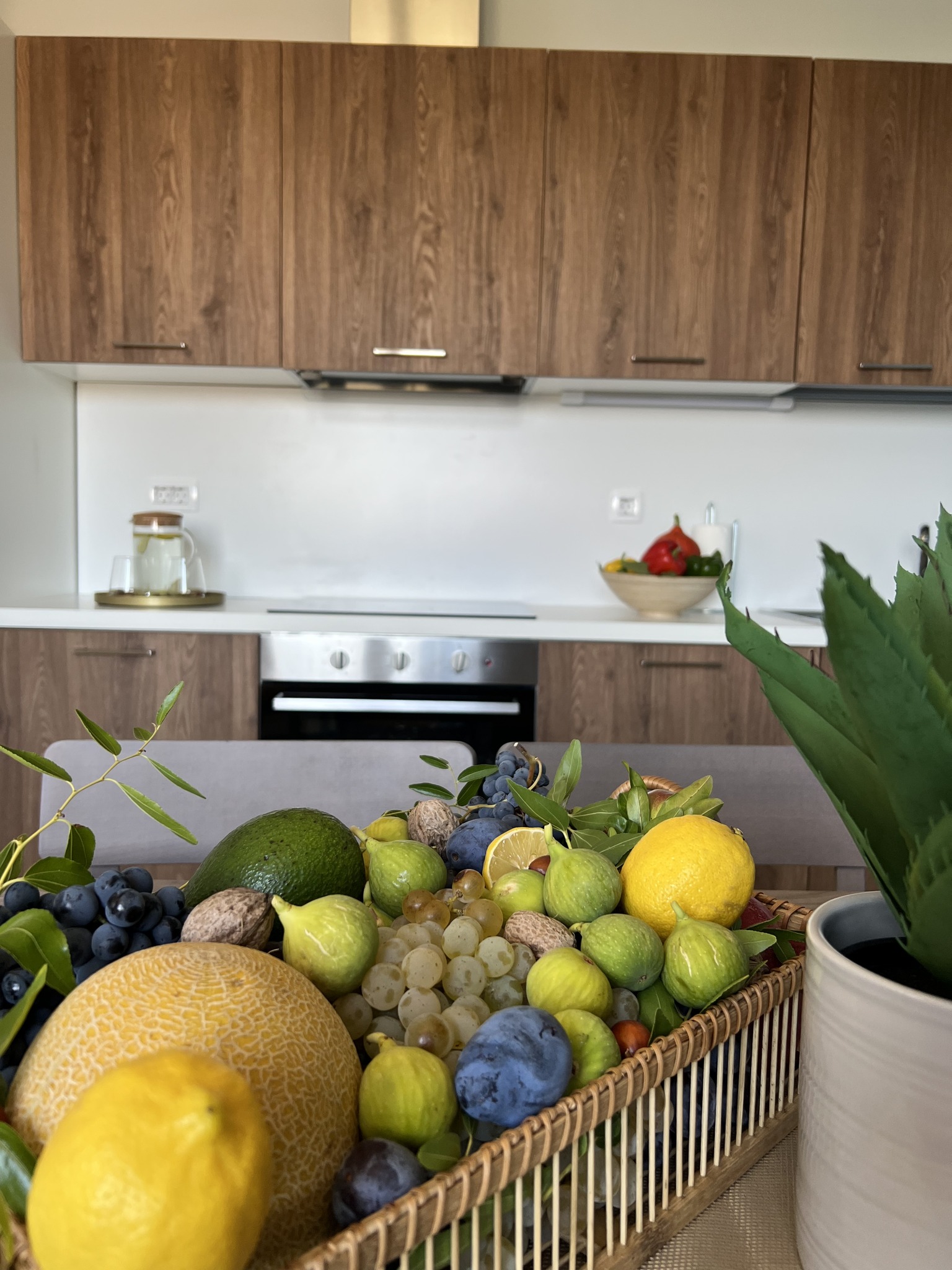 KITCHENETTE (ČAJNA KUHINJA)